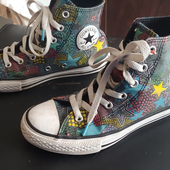 Converse Chuck Taylor kids Size 2 Big Kids - Picture 3 of 6